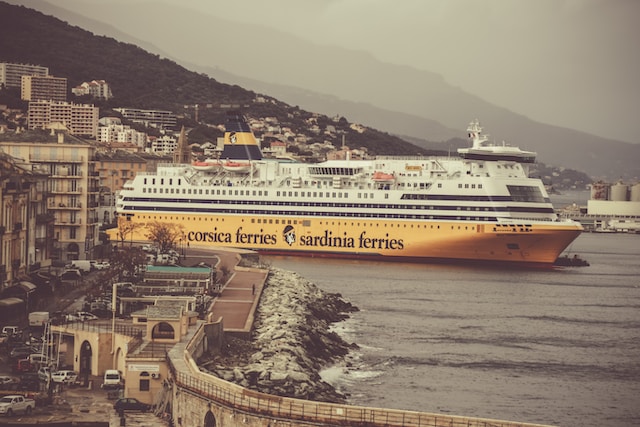 Ferries a Cerdeña desde Italia, España y Francia: Mejores Ofertas de Transbordadores